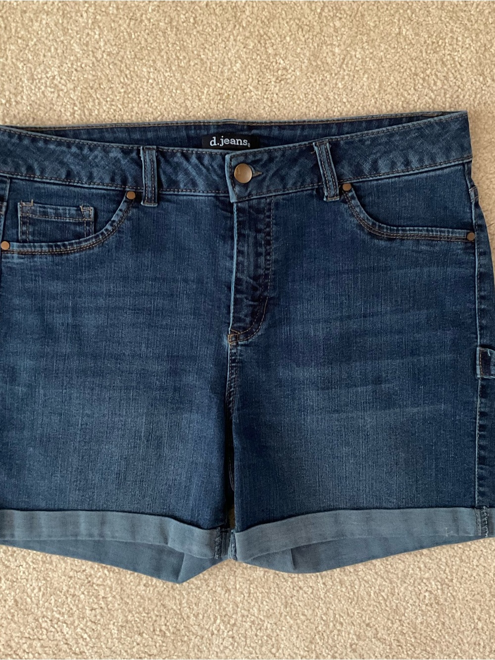 d. jeans Five Pocket Cuffed Denim Shorts, 12 - Picture 5 of 6